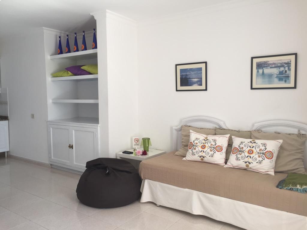 Apartamentos Flamboyant Adults Only Puerto del Carmen  Zimmer foto